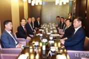 전북 정치 원로, 새만금 국가예산 위한 대책 논의
