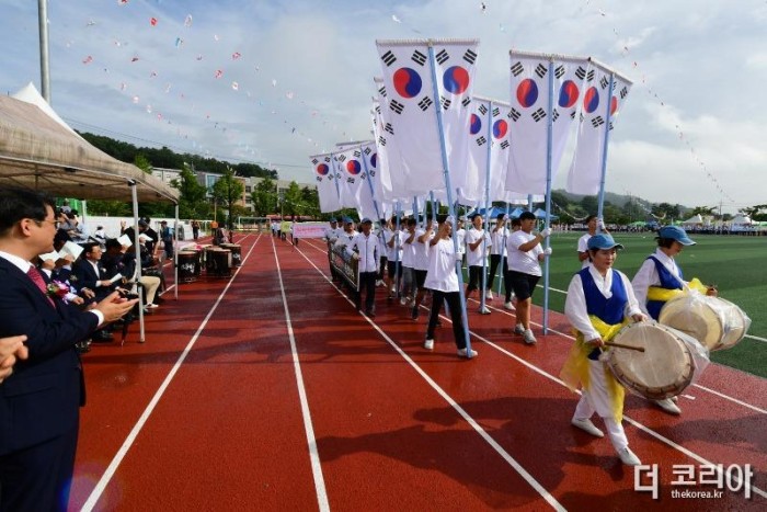 2019년 강화군 체육대회 입장식 사진.jpg