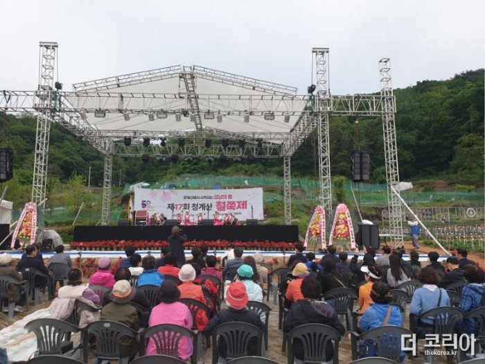수정구 고등동-지난해 5월 열린 성남시 청계산 철쭉 축제 때(자료사진).jpg